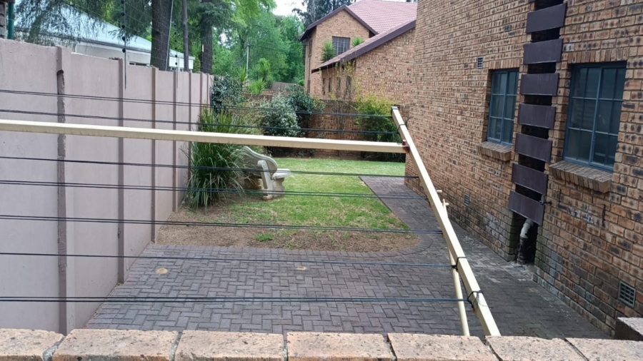 2 Bedroom Property for Sale in Three Rivers Gauteng