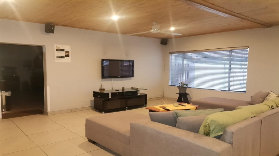 3 Bedroom Property for Sale in Bonanne Gauteng