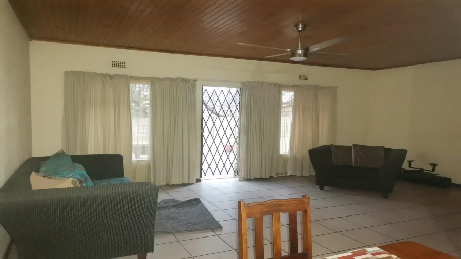 3 Bedroom Property for Sale in Bonanne Gauteng