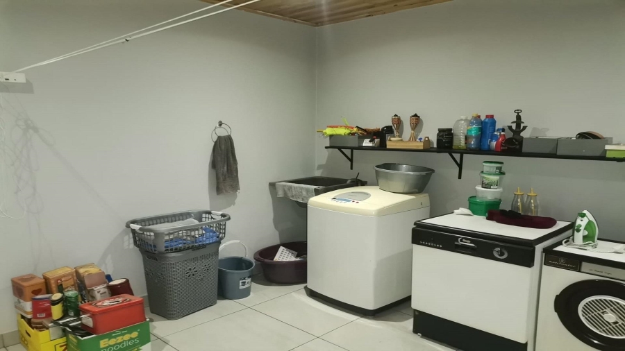 3 Bedroom Property for Sale in Bonanne Gauteng