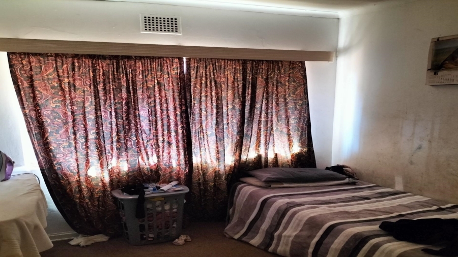 4 Bedroom Property for Sale in Vanderbijlpark CW 5 Gauteng