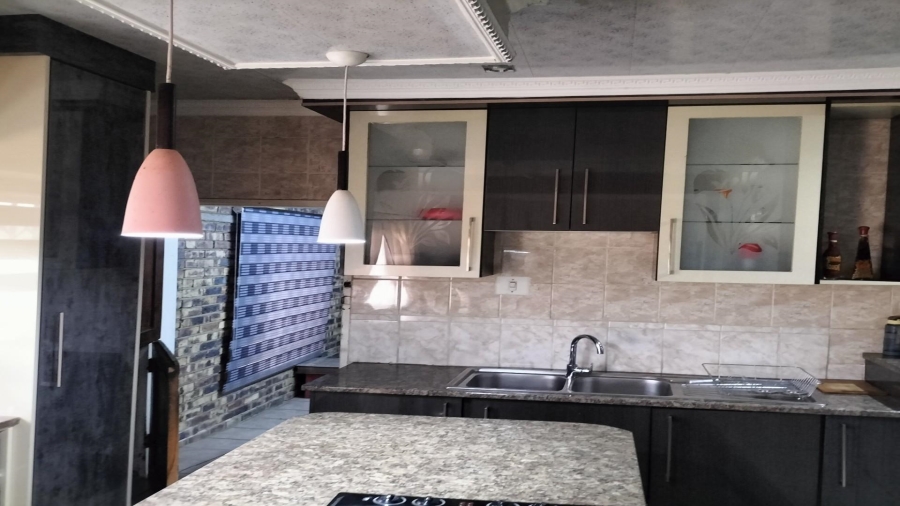 3 Bedroom Property for Sale in Duncanville Gauteng