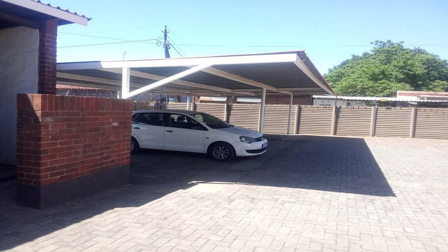 1 Bedroom Property for Sale in Vanderbijlpark CE 2 Gauteng