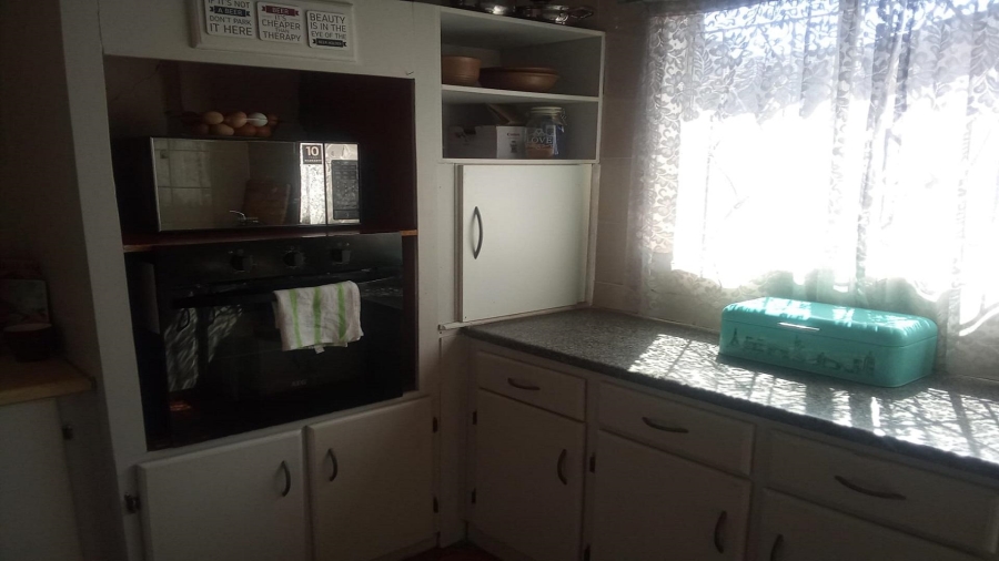 1 Bedroom Property for Sale in Vanderbijlpark CE 2 Gauteng