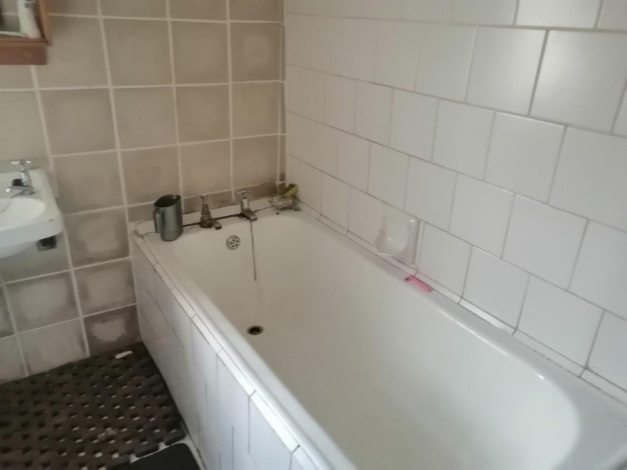 4 Bedroom Property for Sale in Mullerstuine Gauteng
