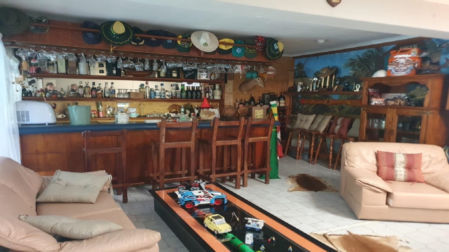 5 Bedroom Property for Sale in Zuurfontein Gauteng