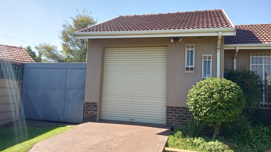 3 Bedroom Property for Sale in Dalpark Proper Gauteng