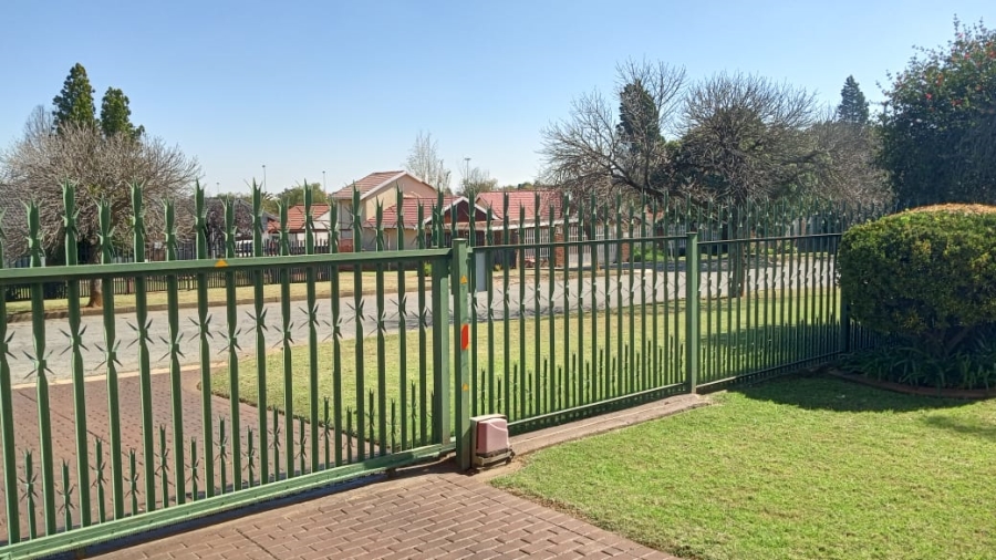 3 Bedroom Property for Sale in Dalpark Proper Gauteng