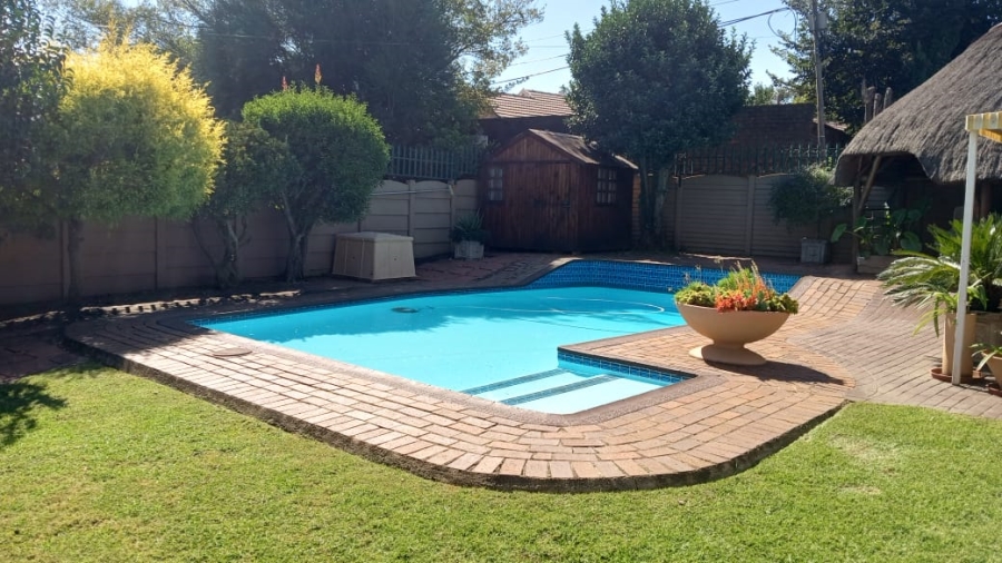 3 Bedroom Property for Sale in Dalpark Proper Gauteng