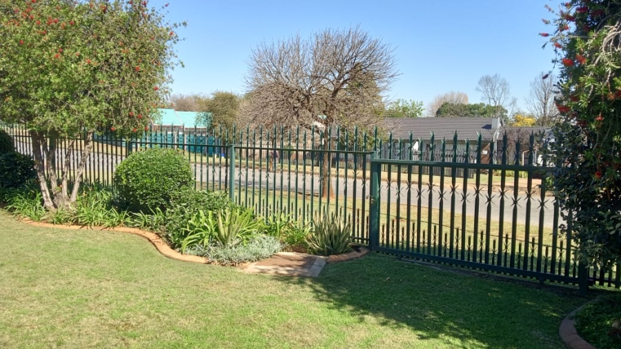 3 Bedroom Property for Sale in Dalpark Proper Gauteng