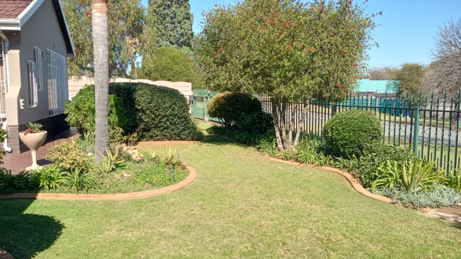 3 Bedroom Property for Sale in Dalpark Proper Gauteng