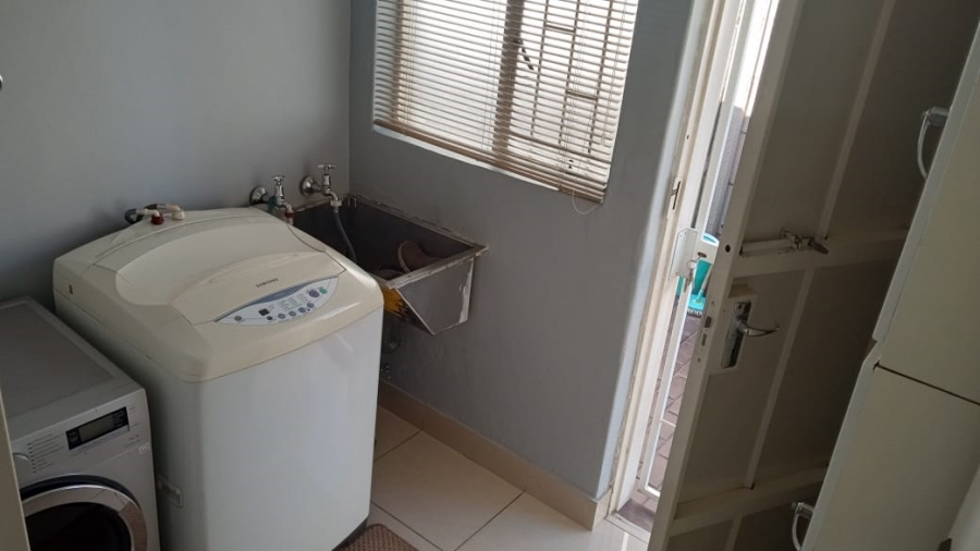 3 Bedroom Property for Sale in Dalpark Proper Gauteng
