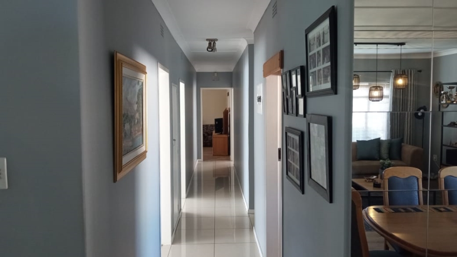 3 Bedroom Property for Sale in Dalpark Proper Gauteng