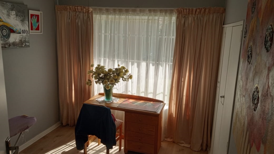 3 Bedroom Property for Sale in Dalpark Proper Gauteng