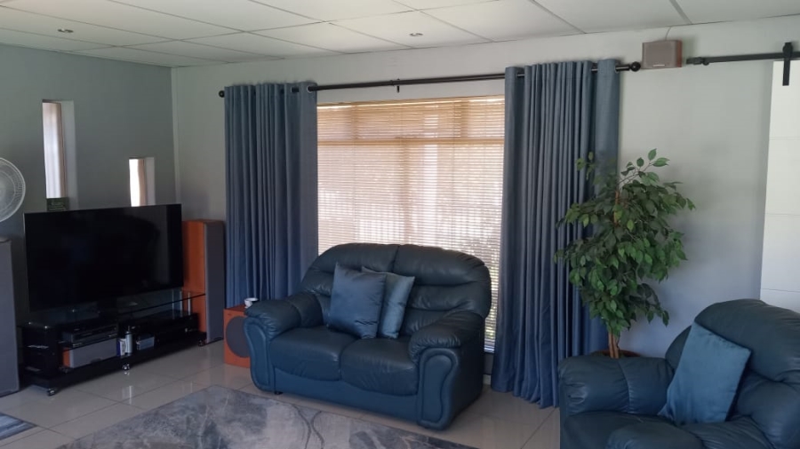3 Bedroom Property for Sale in Dalpark Proper Gauteng