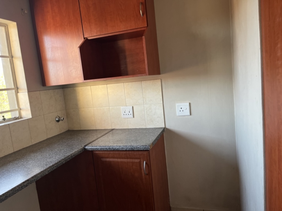 2 Bedroom Property for Sale in Brentwood Park Gauteng