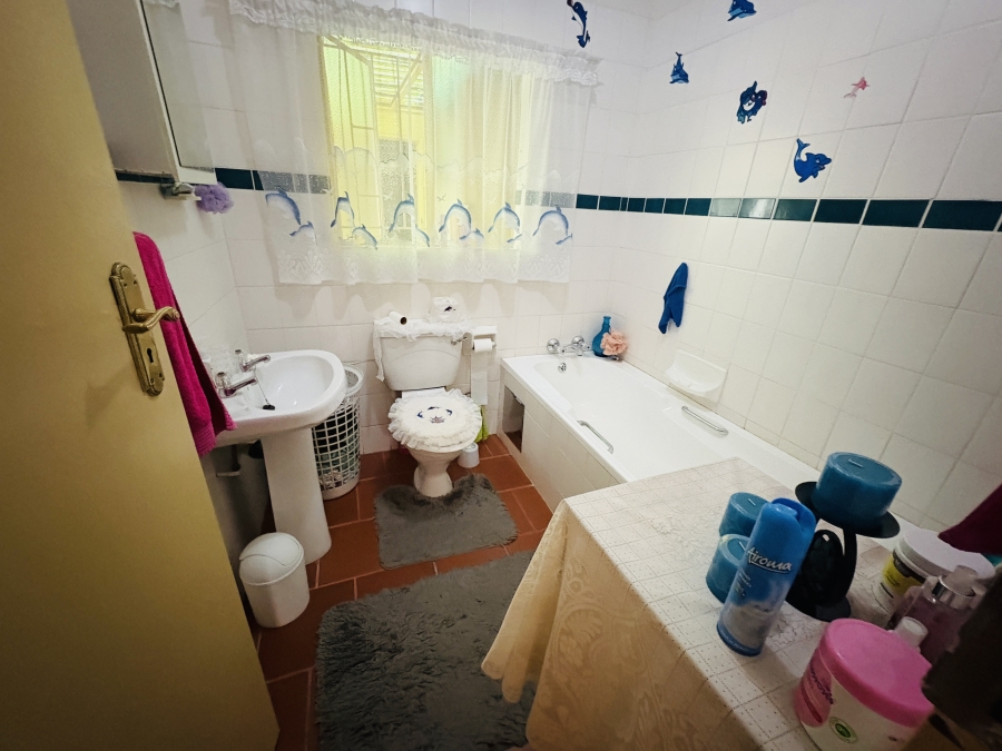 3 Bedroom Property for Sale in Ninapark Gauteng