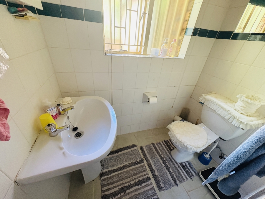 3 Bedroom Property for Sale in Ninapark Gauteng