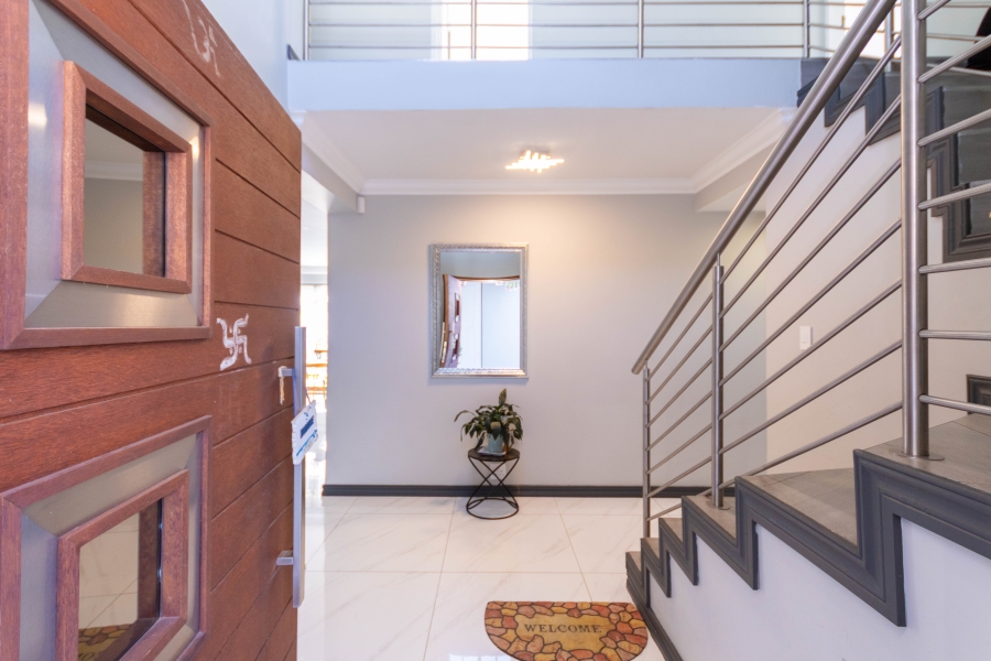 To Let 4 Bedroom Property for Rent in River Club Gauteng