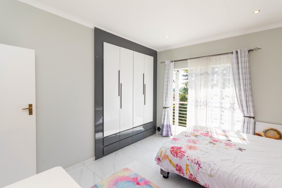 To Let 4 Bedroom Property for Rent in River Club Gauteng