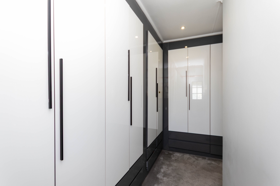 To Let 4 Bedroom Property for Rent in River Club Gauteng
