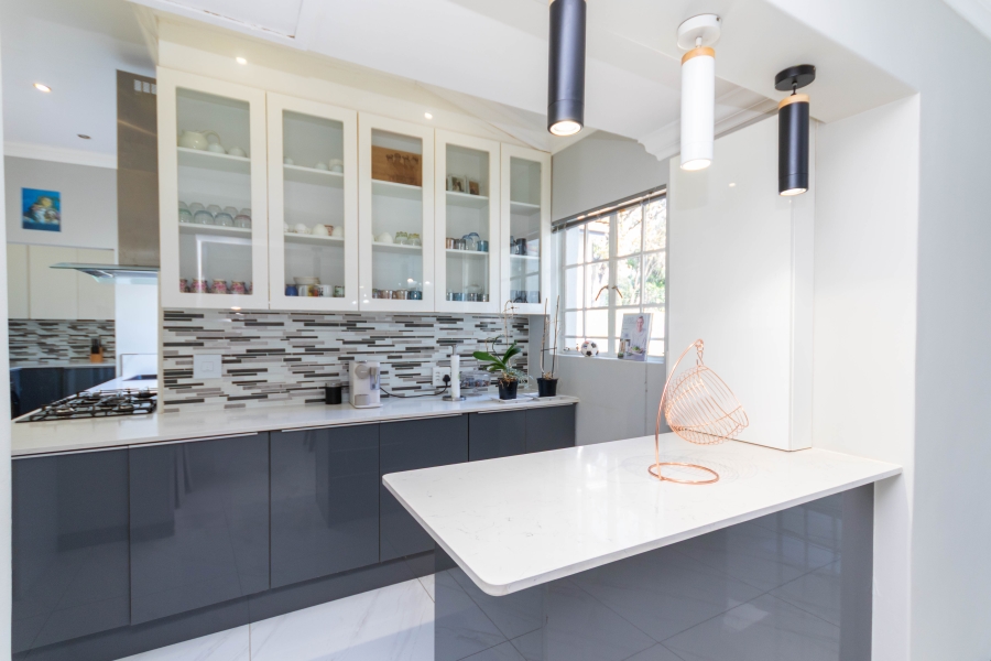 To Let 4 Bedroom Property for Rent in River Club Gauteng
