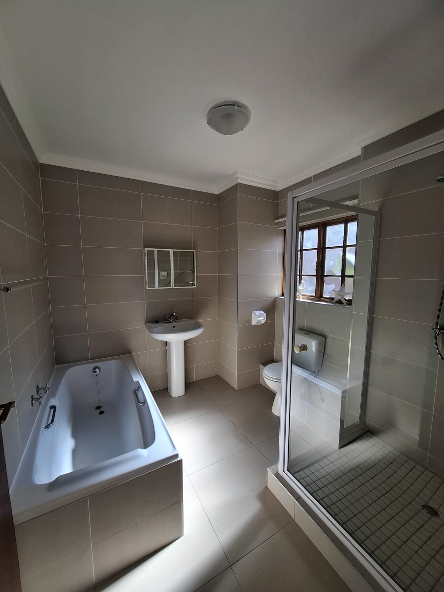 1 Bedroom Property for Sale in Equestria Gauteng
