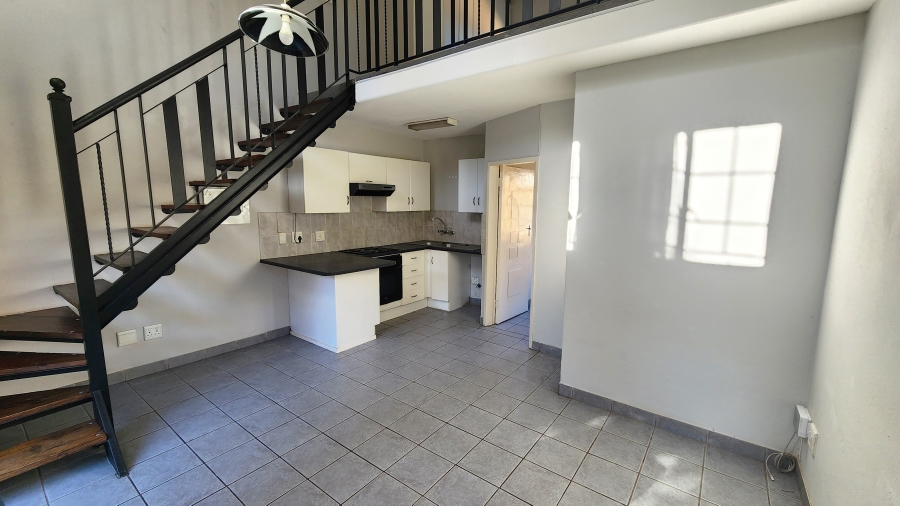 1 Bedroom Property for Sale in Olivedale Gauteng