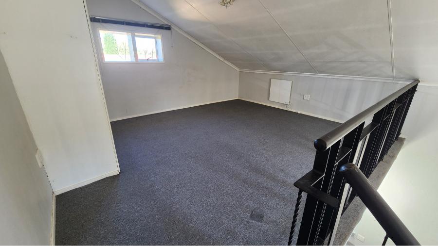 1 Bedroom Property for Sale in Olivedale Gauteng