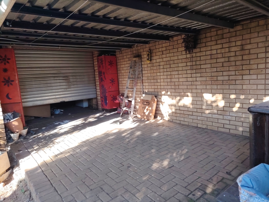 3 Bedroom Property for Sale in Clubview Gauteng
