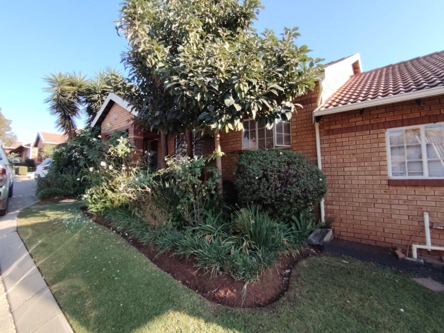 3 Bedroom Property for Sale in Clubview Gauteng