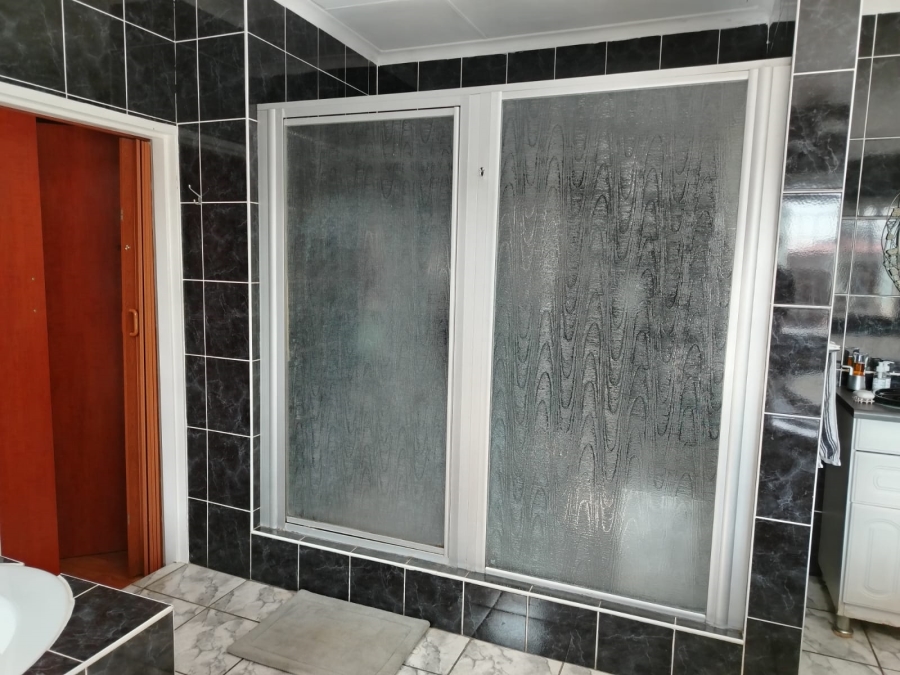 4 Bedroom Property for Sale in Vanderbijlpark SE 1 Gauteng