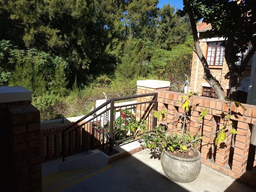 2 Bedroom Property for Sale in Equestria Gauteng