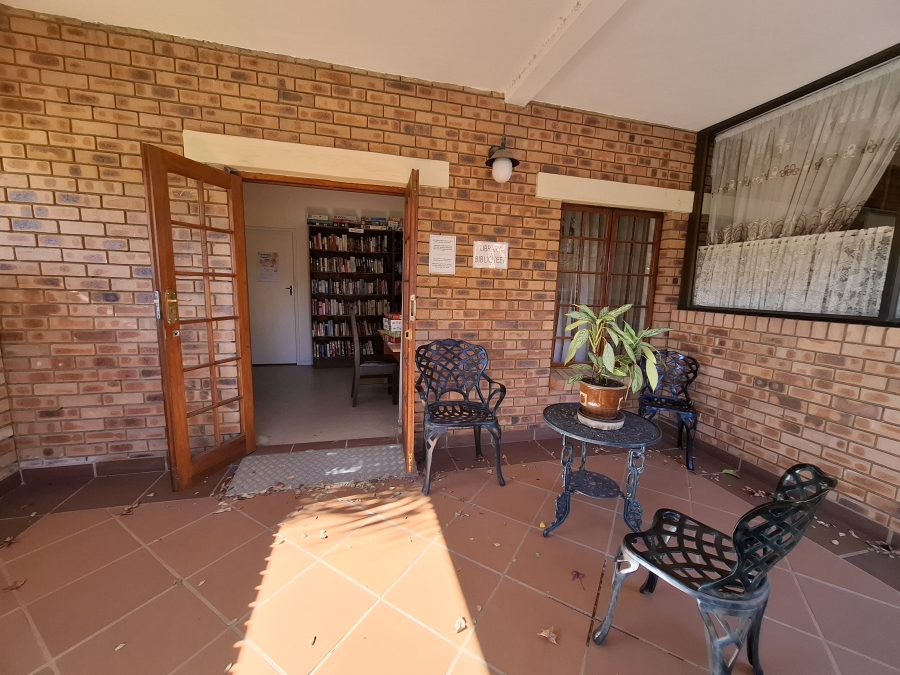 1 Bedroom Property for Sale in Equestria Gauteng