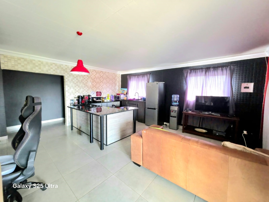 6 Bedroom Property for Sale in Montana Park Gauteng