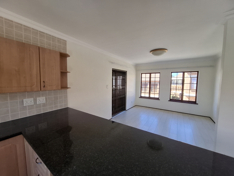 1 Bedroom Property for Sale in Equestria Gauteng