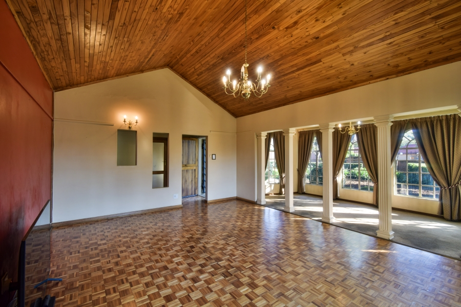 6 Bedroom Property for Sale in Lynnwood Glen Gauteng