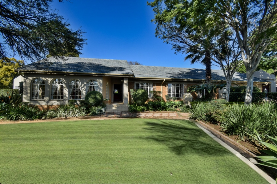 6 Bedroom Property for Sale in Lynnwood Glen Gauteng