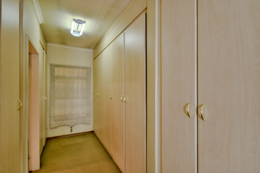 6 Bedroom Property for Sale in Lynnwood Glen Gauteng