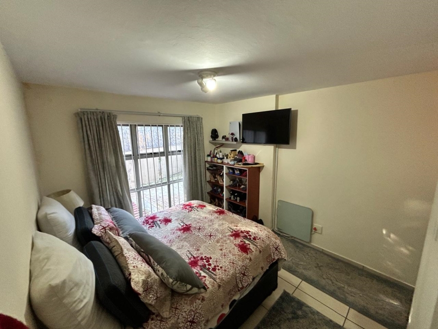 2 Bedroom Property for Sale in Noordhang Gauteng
