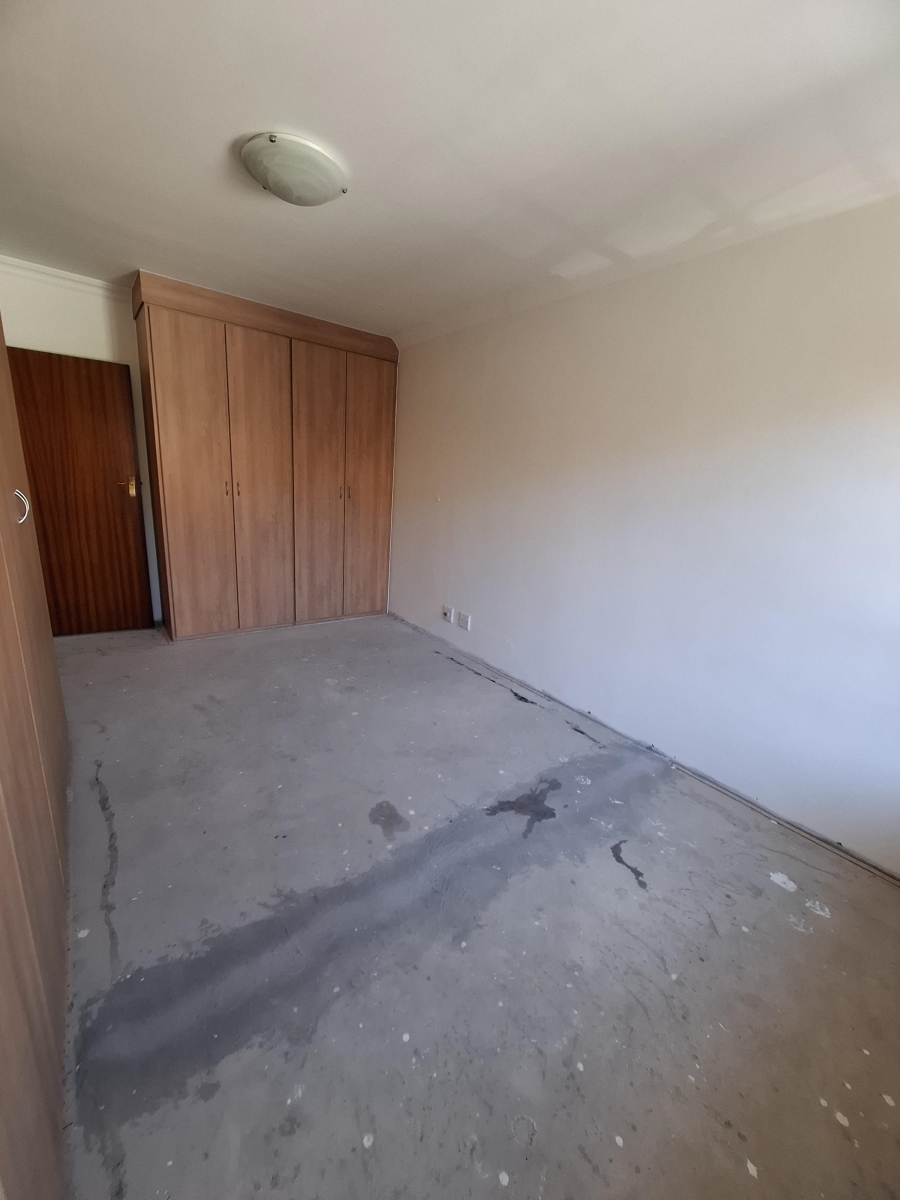 1 Bedroom Property for Sale in Equestria Gauteng