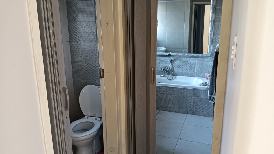 5 Bedroom Property for Sale in Casseldale Gauteng