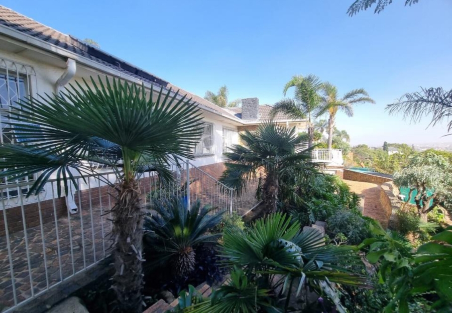 3 Bedroom Property for Sale in Glenvista Gauteng