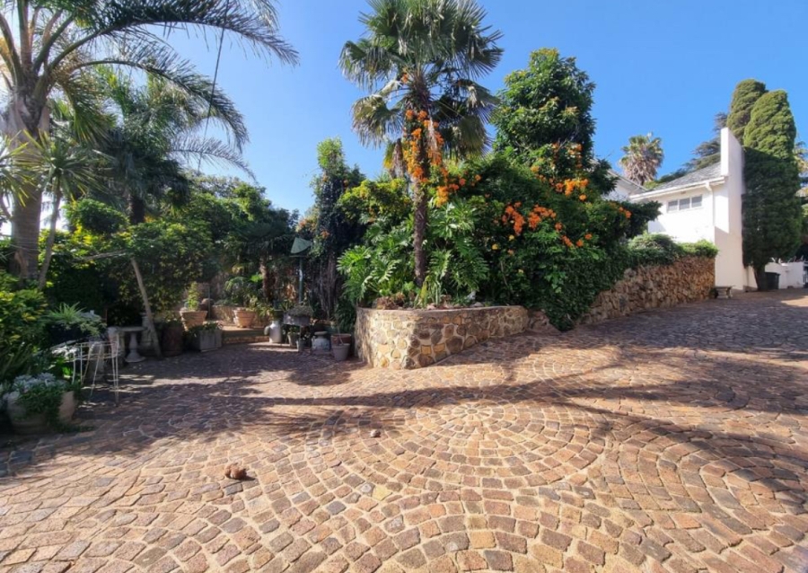3 Bedroom Property for Sale in Glenvista Gauteng