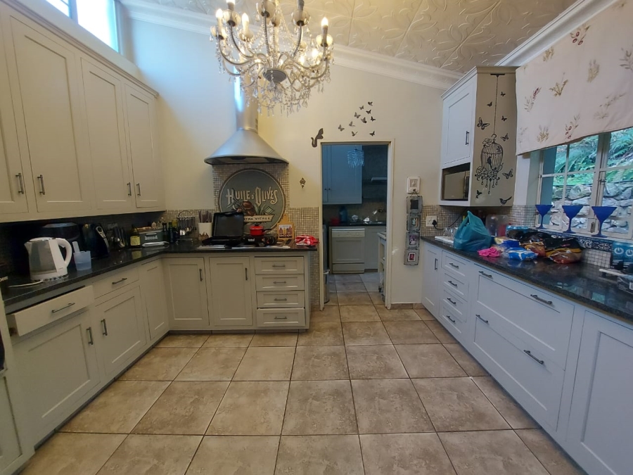 5 Bedroom Property for Sale in Rietondale Gauteng