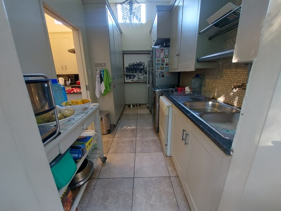 5 Bedroom Property for Sale in Rietondale Gauteng