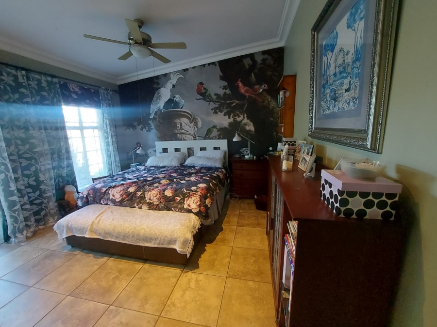 5 Bedroom Property for Sale in Rietondale Gauteng