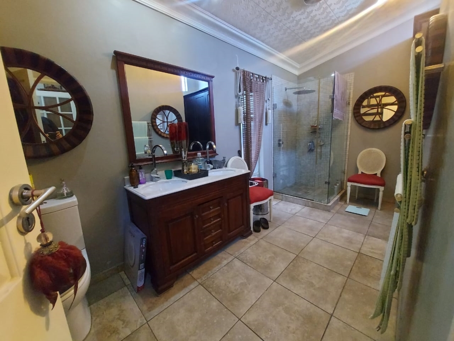 5 Bedroom Property for Sale in Rietondale Gauteng