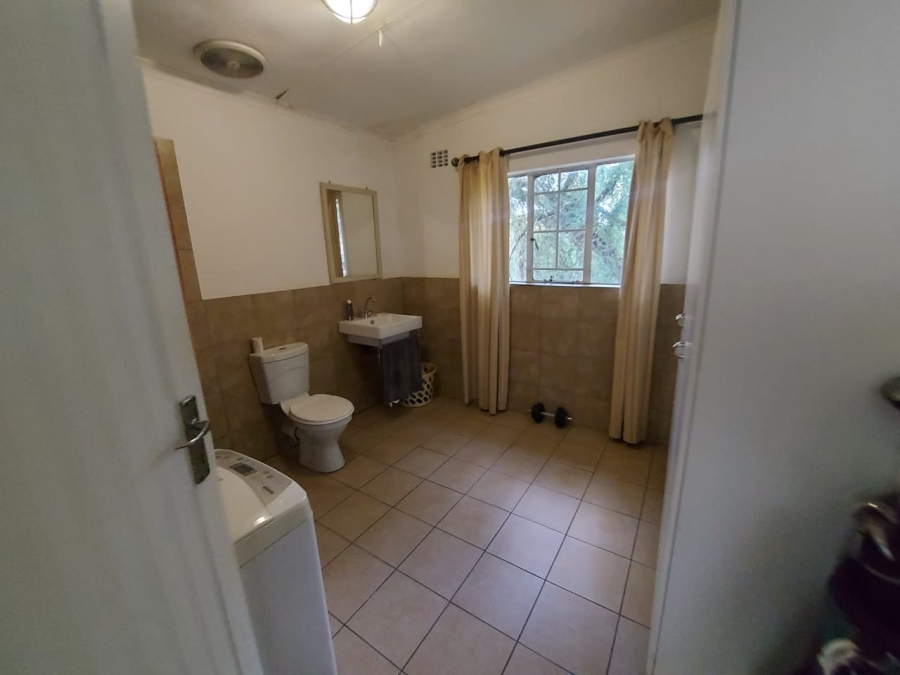 5 Bedroom Property for Sale in Rietondale Gauteng