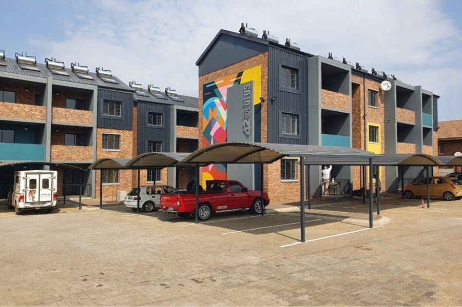 Commercial Property for Sale in Lotus Gardens Gauteng